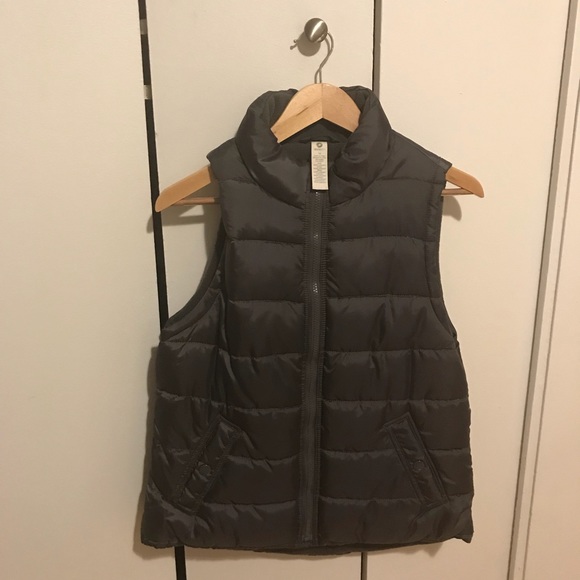 American Eagle Outfitters Jackets & Blazers - Aerie fitted gray vest (worn once!)
